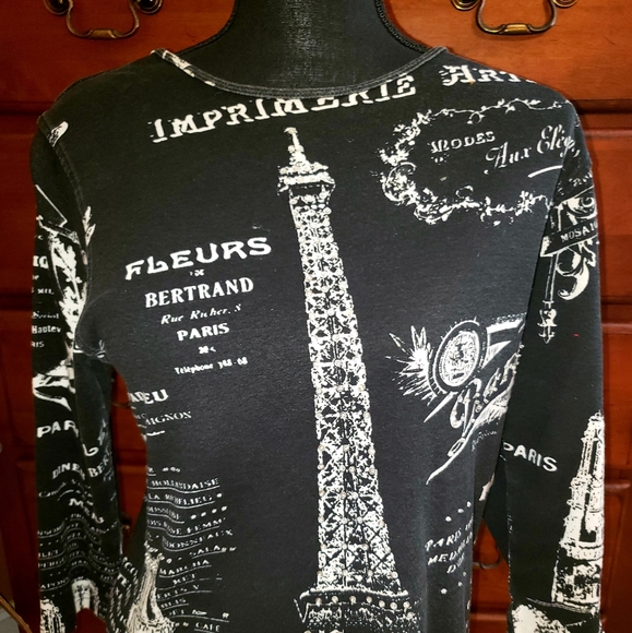 Pullover top - Picture 1 of 3